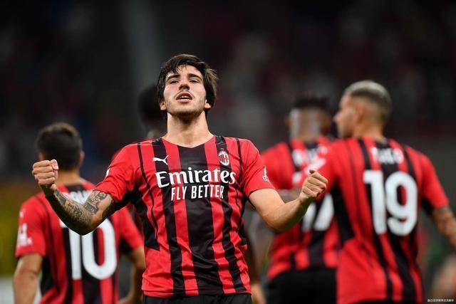 意甲-弗拉泰西双响劳塔罗破门 国米3-0恩波利